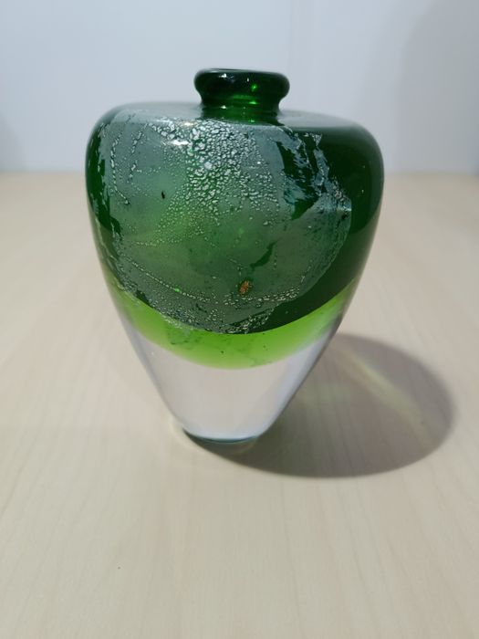 Vaso de Vidro Artístico Italiano Cristalcor – Verde Esmeralda com Deta