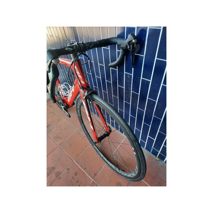 Bh g6 de carbono m super equipada