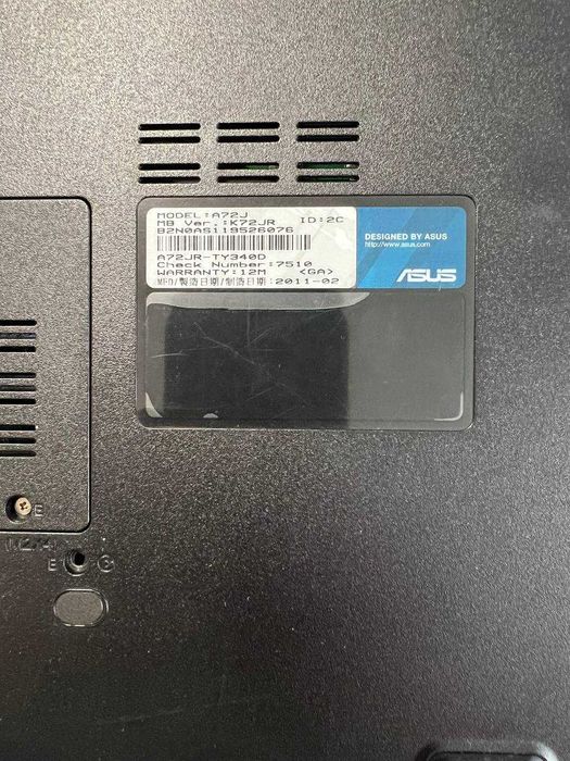 Ноутбук 17,3 ASUS A72J intel Core i3 4*2,53GHz