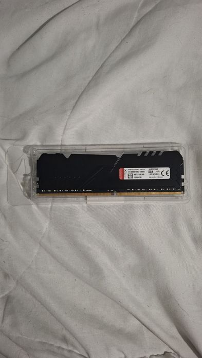 Kość Ram HyperX 8GB 3200MHZ