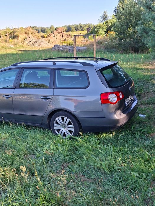 VW Passat B6 kombi (uszkodzony )
