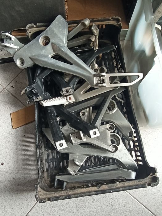 Pousa pés Honda motos