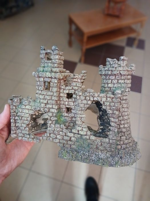 Акваріумні аксесуари