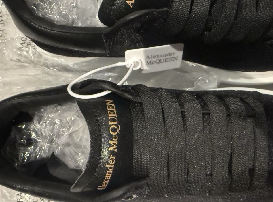 Alexander McQueen 39 welurowe czarne sneakersy buty trampki 39