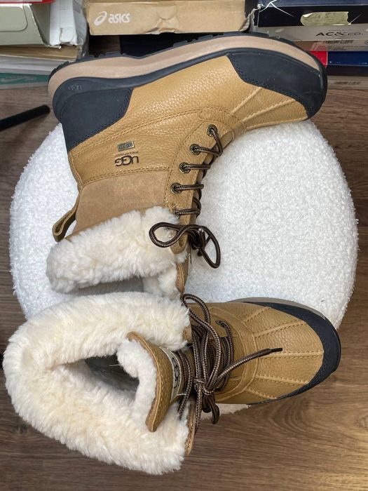 Черевики UGG Adirondack Boot III. Оригінал!!! Розмір 36, 36,5, 37, 41.