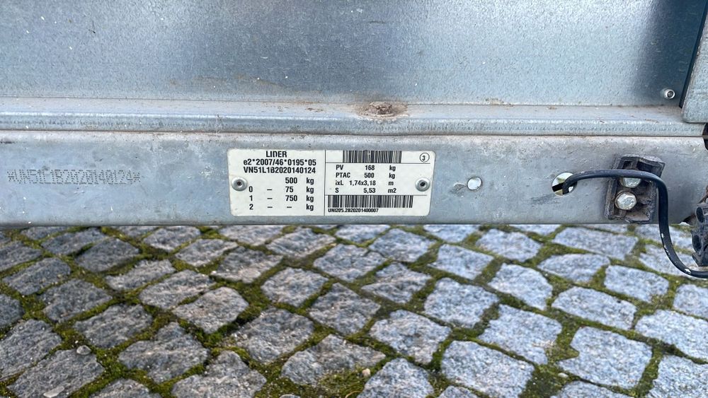 Reboque Sentar Uni205