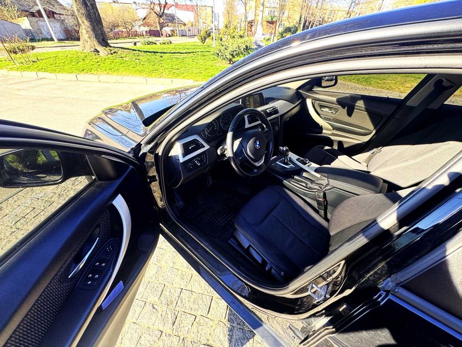 BMW F30 320d офіційна