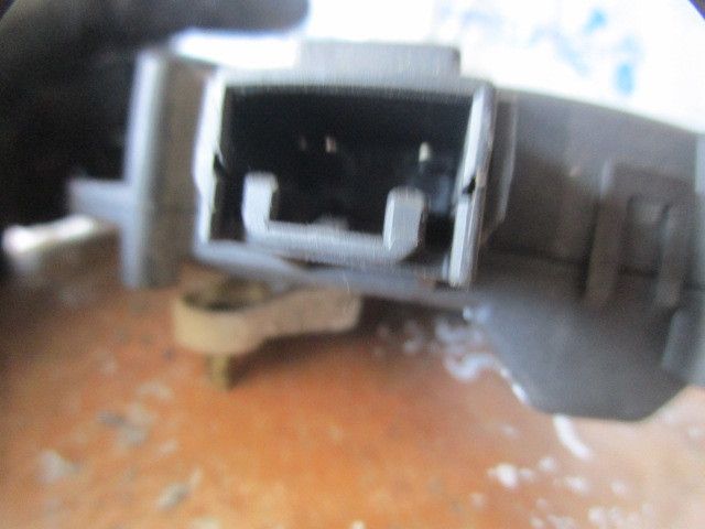 Motor da comporta da sofagem TOYOTA RAV4 II (_A2_)