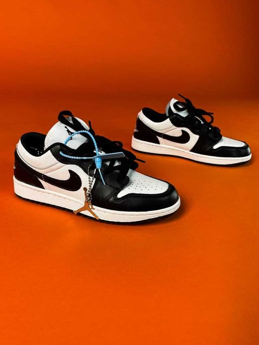 Nike Air Jordan 1 Low Black/White