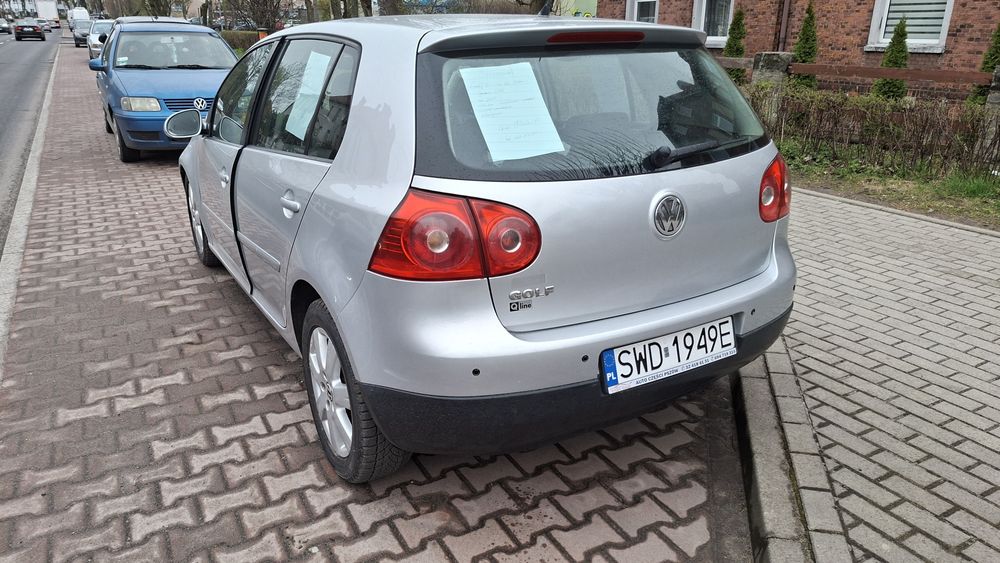 VW Golf 5  2007r.  1,4 MPI +LPG