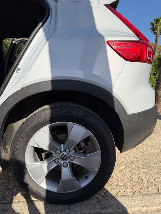 Carro Volvo XC 40