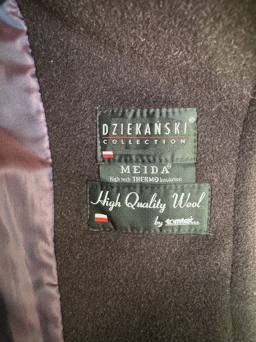 Bordowy płaszcz z wełną Dziekański 40