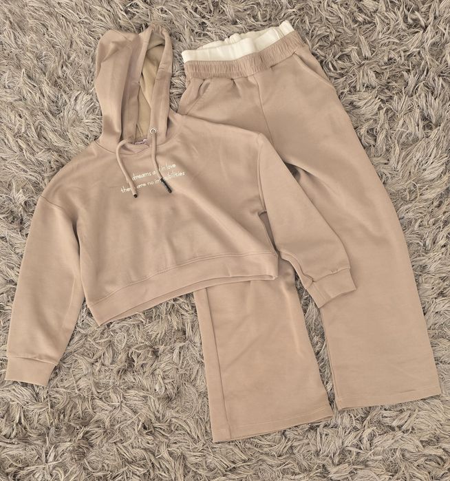 Viollen Modny dres bluza+ spodni rozm.146e