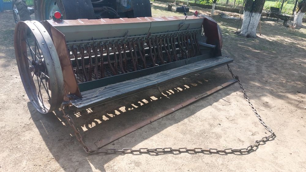 Зернова сівалка з двух польских
