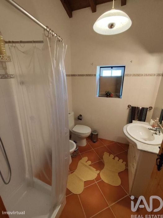 Quinta T2 em Alcórrego e Maranhão de 100 m2