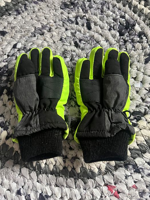 Rękawice dziecięce r 3-6 lat