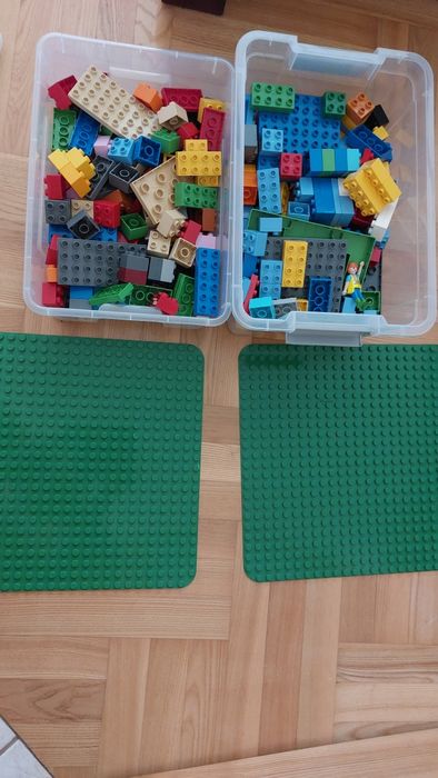 Lego Duplo i 2 plytki
