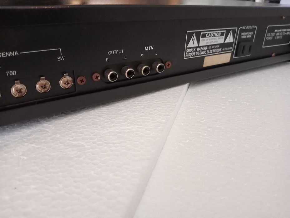 tuner sontec sst- 700