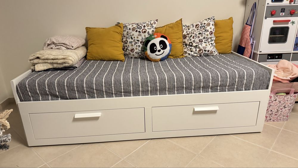 Cama Brimnes Ikea
