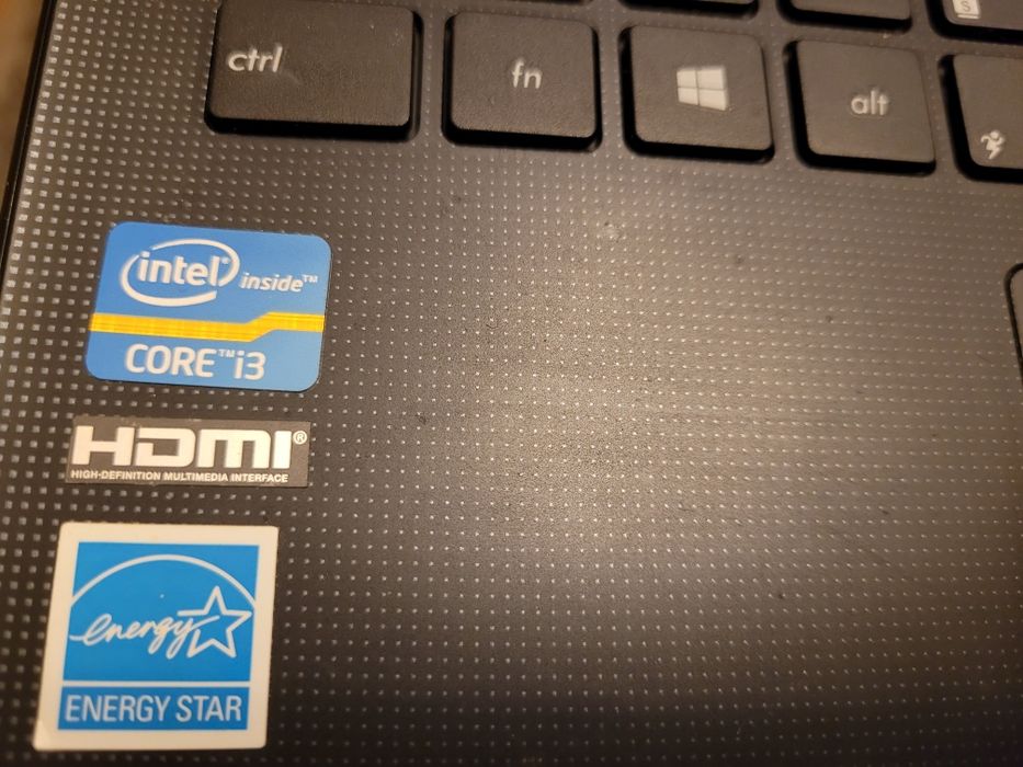 Sprzedam laptop Asus
