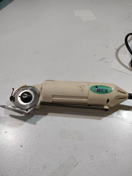 Máquina de corte tecidos