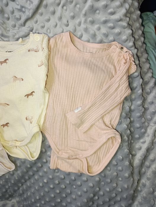Продам боді на дівчинку