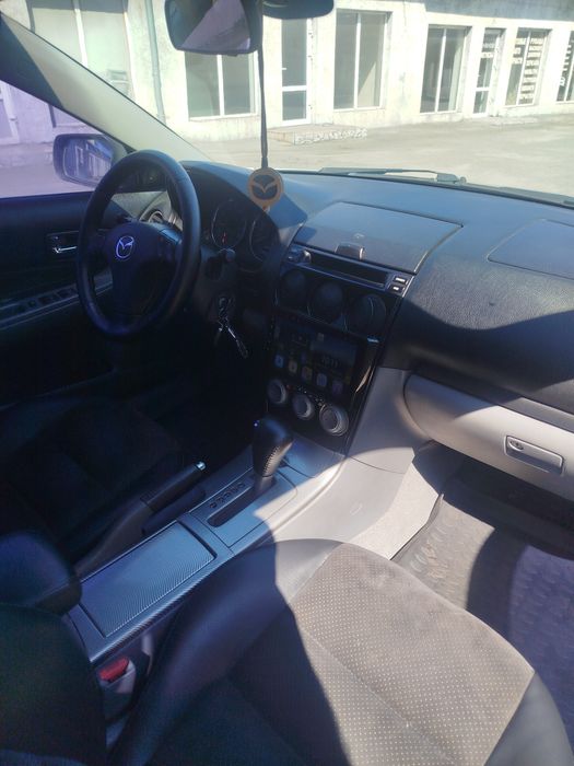 Продам автомобіль Mazda 6