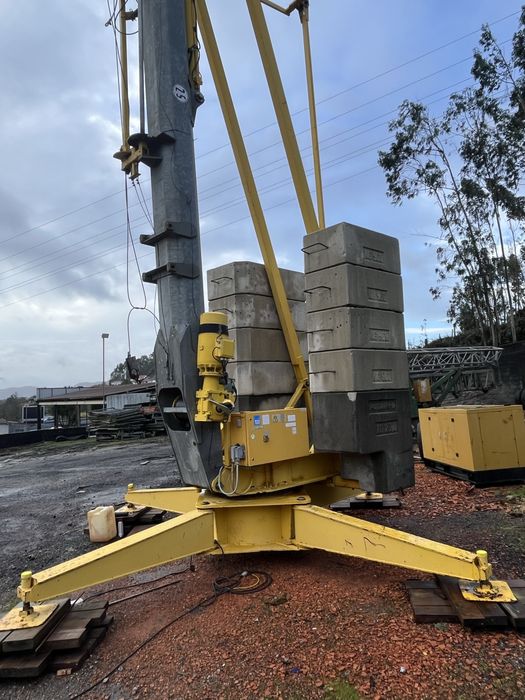 Grua automontante hd16C