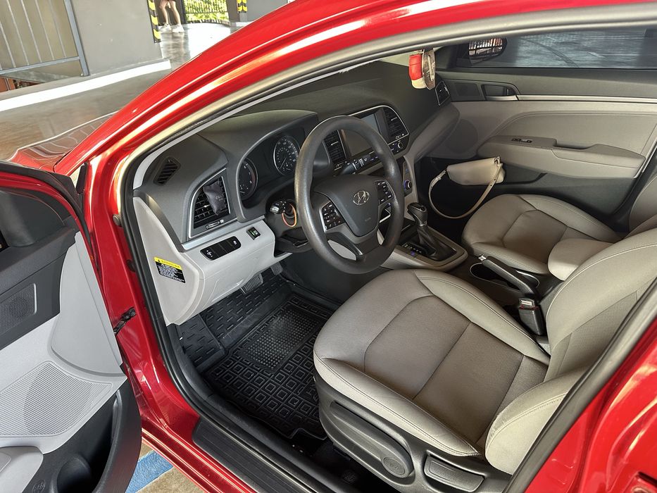 Hyundai Elantra 2.0 газ/бензин