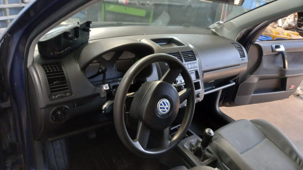 Tampa da mala VW Polo 9N 1.2 AZQ de 2002