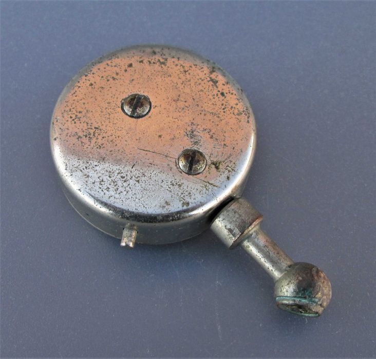 Antigo Medidor de Pressão dos Pneus fabricado por U.S. GAUGE CO. N.Y.