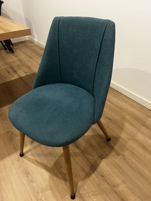 Mesa jantar extensível + 4 cadeiras - excelente estado