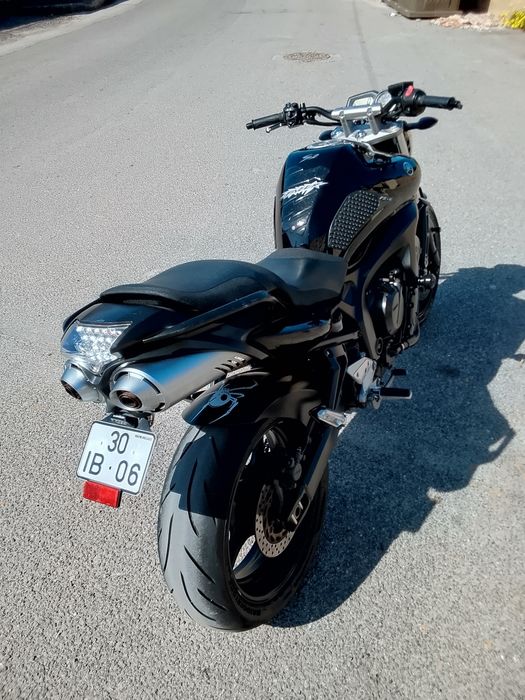 FZ6 - Fazer 600 cc
