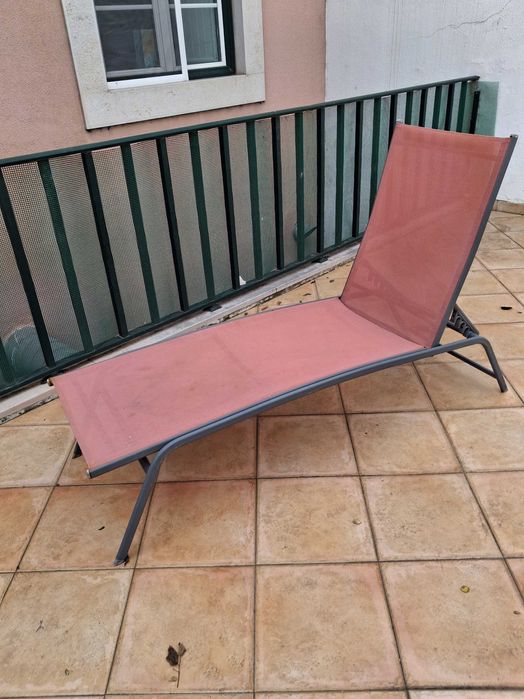Bain de soleil   chaise  longue