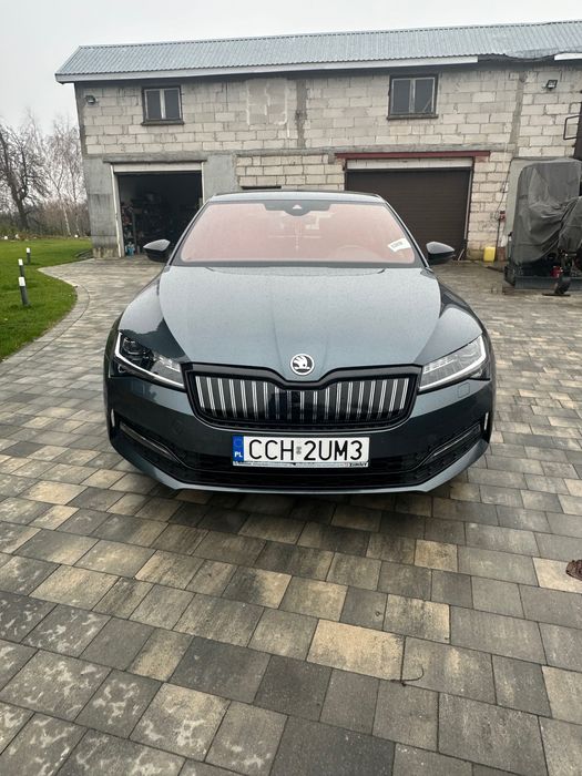 Skoda Superb rok prod. 2020 Plug-In, przebieg 81 tys, serwisowany ASO