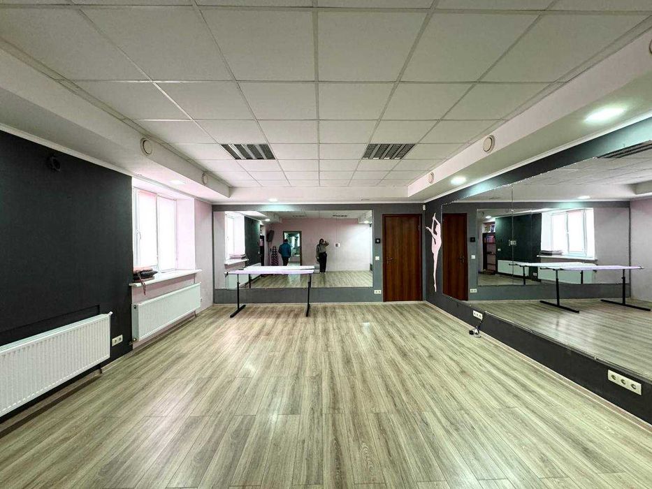 Продаж приміщення 128 кв.м.