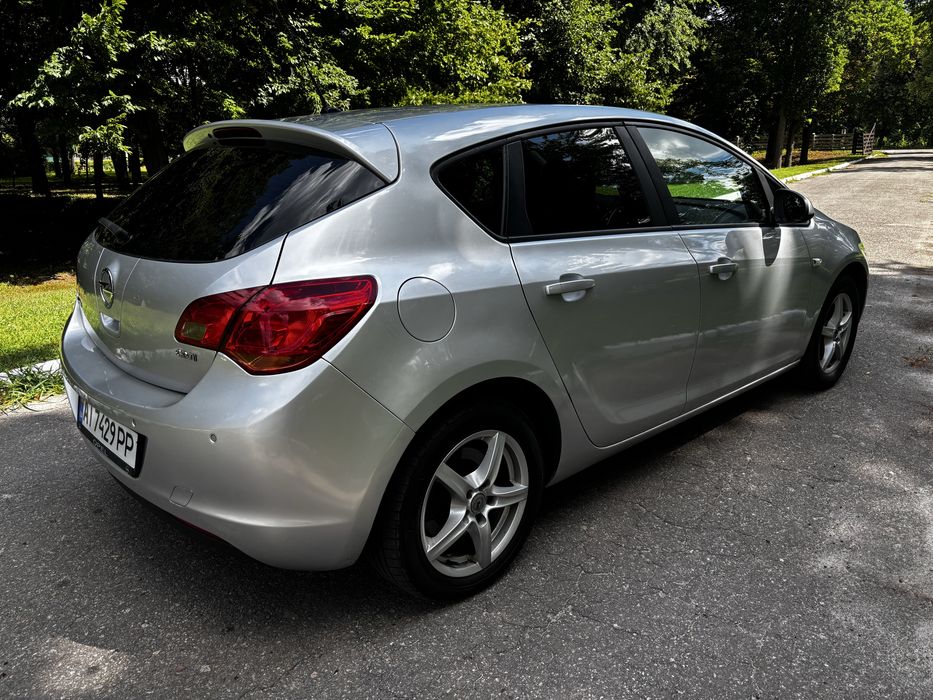 Opel Astra J 1.7 CDTI