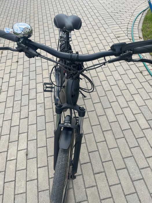 Rower elektryczny Cube