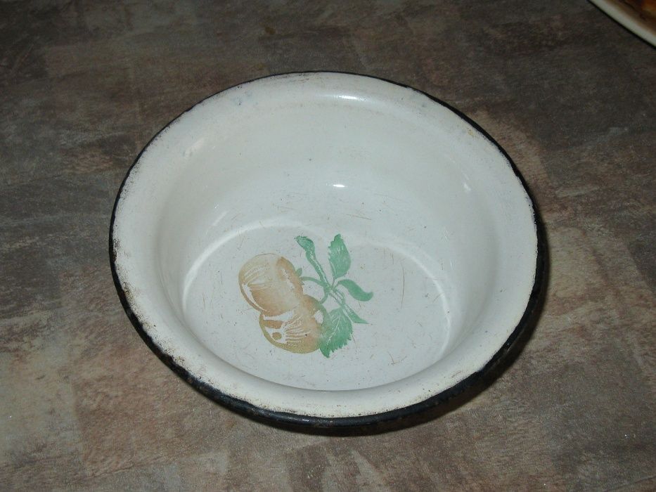 Миска эмалированная