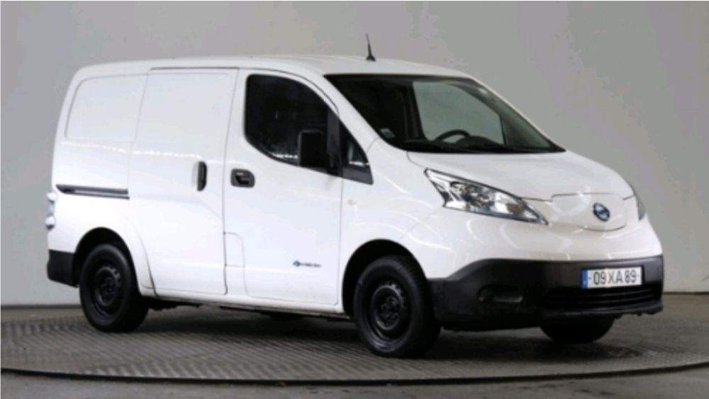 Nissan E-NV200 4p Profissional