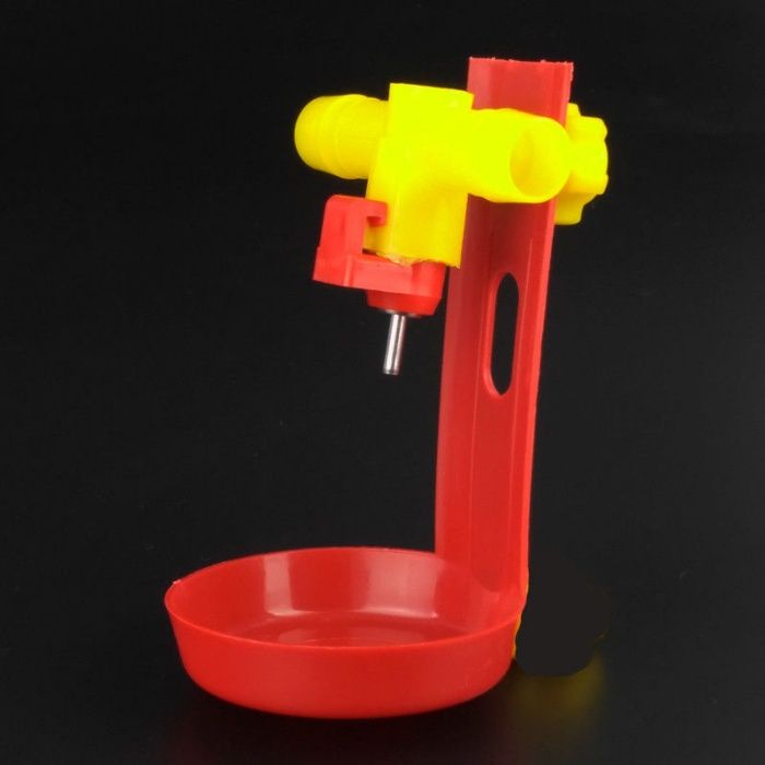 Ніпельна напувалка в комплекті з краплеуловлювачем