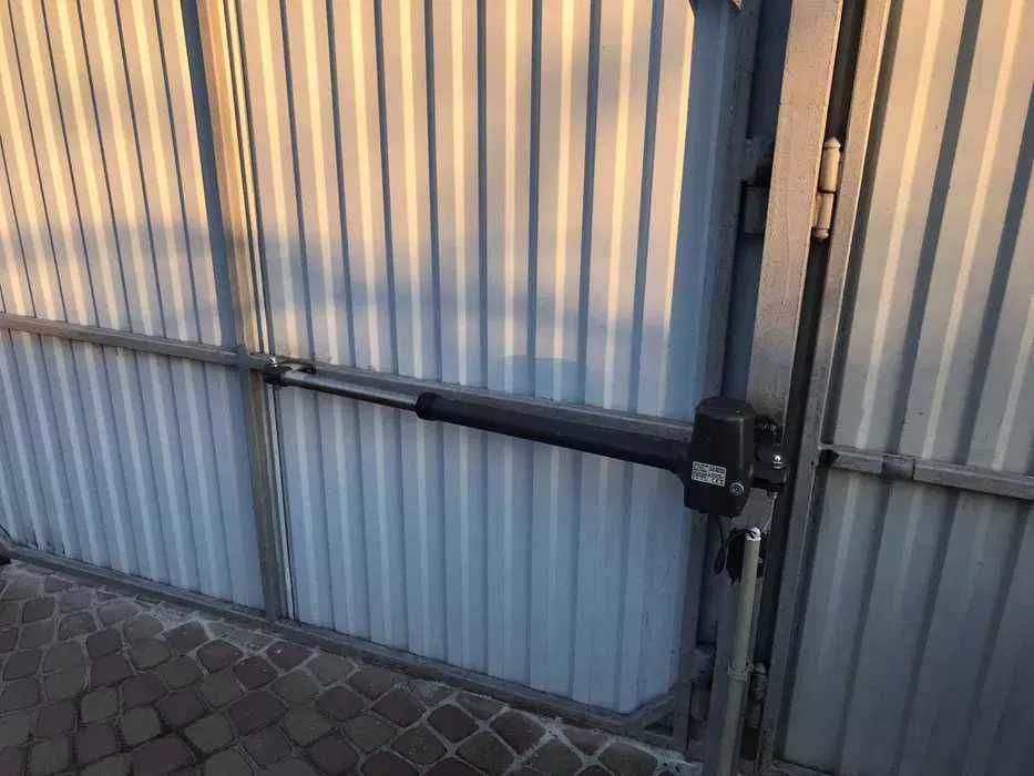 Бюджетна АВТОМАТИКА на гаражні, відкатні, розпашні ворота та шлагбауми