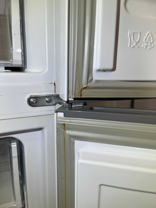 Frigorífico Combinado Hotpoint-Ariston H8-A1E-W | 188,8x59,5x66,3 cm