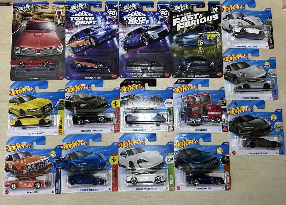 Продам Hot Wheels