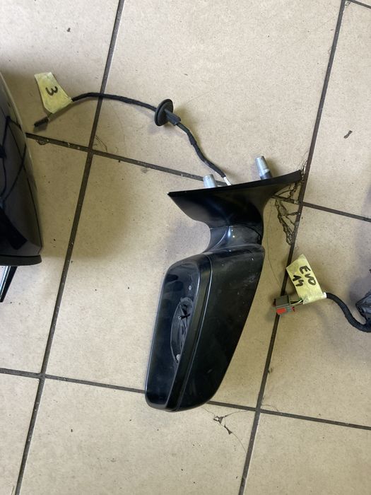Bmw e60 e61 duze lusterko 3 pin podświetlane