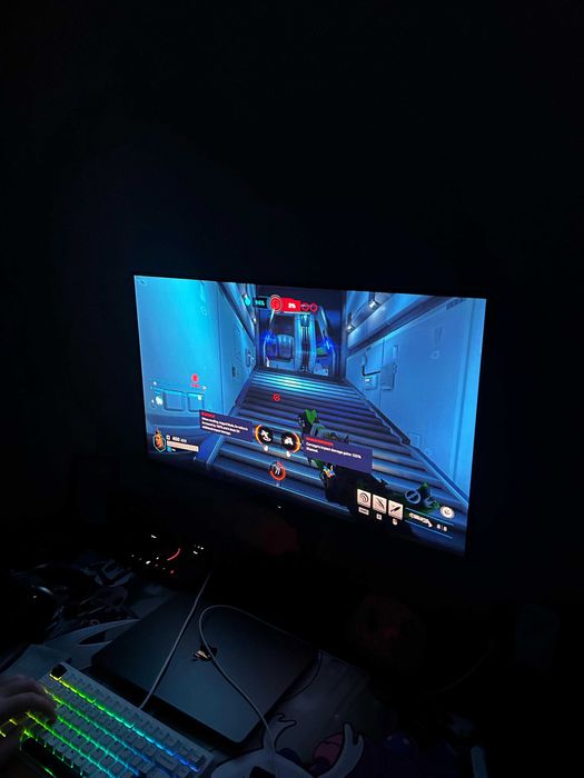 MSI 321URX 32" 4K 240HZ - 3 Anos de garantia