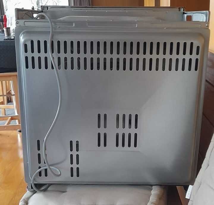 Forno Eléctrico Zanussi