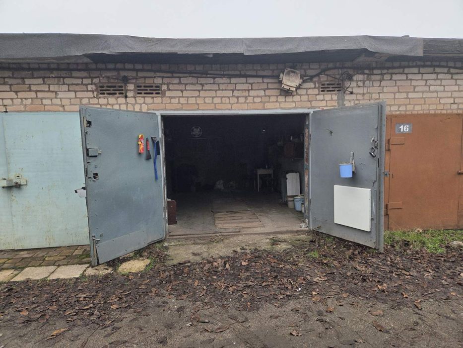 Продам гараж в кооперативі Дзержинець
