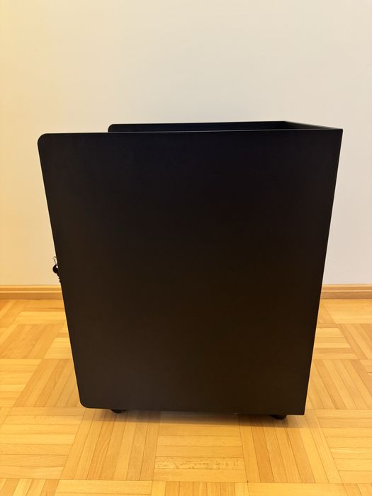 Szafka TROTTEN IKEA na kółkach - metalowa