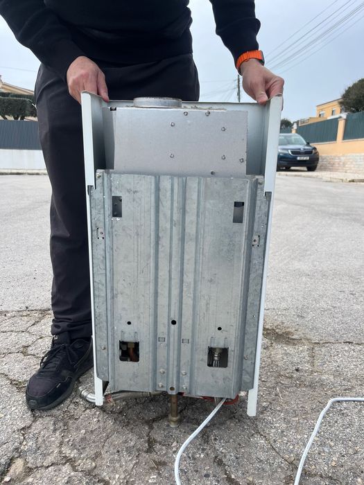 Esquentador Vulcano ventilado elétrico